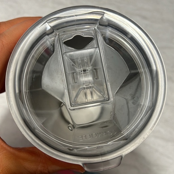 24 oz Corkcicle - Picture 3 of 4